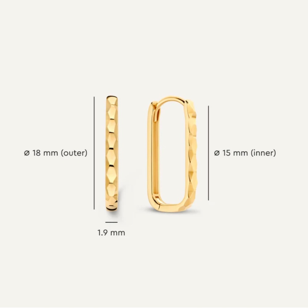 Tov Essentials Solid Gold Hammered U-Hoops - image 3